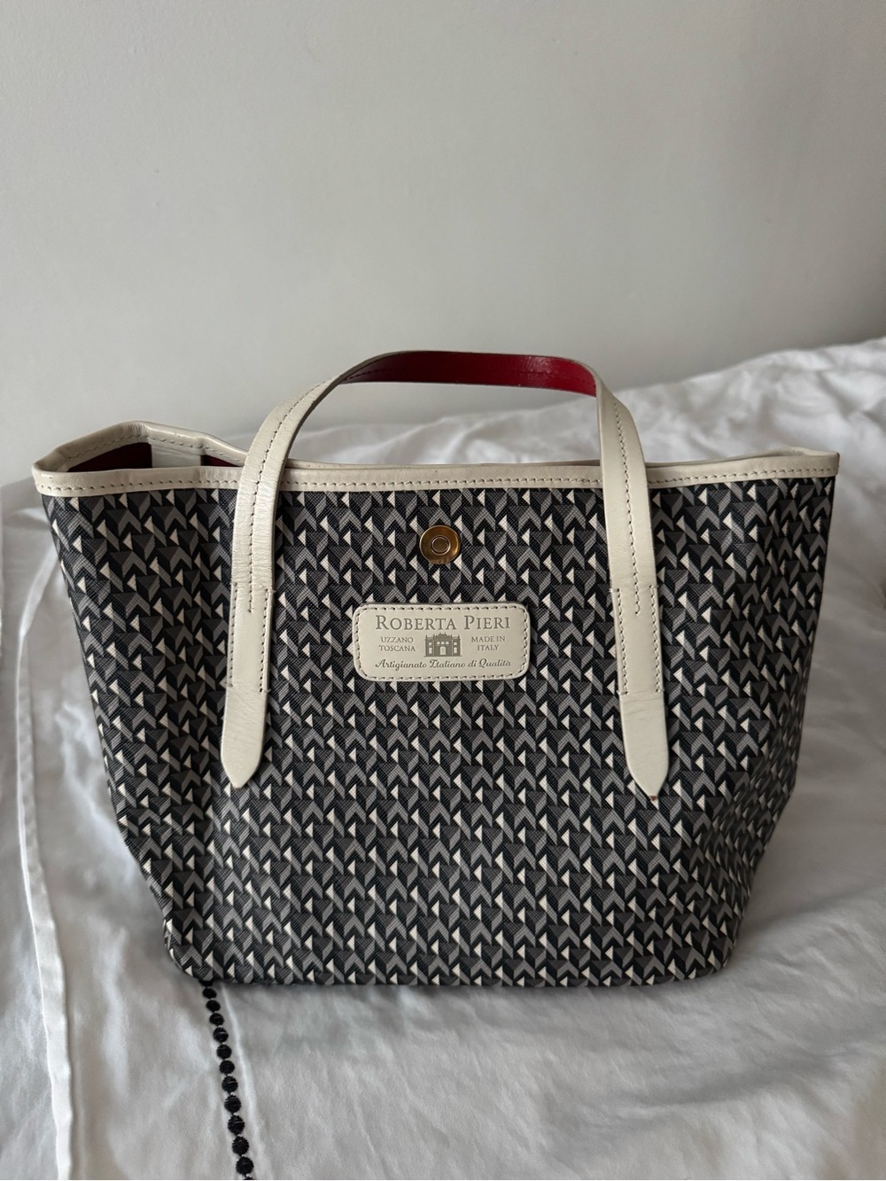 Roberta Pieri black & white small tote bag #italian #luxury